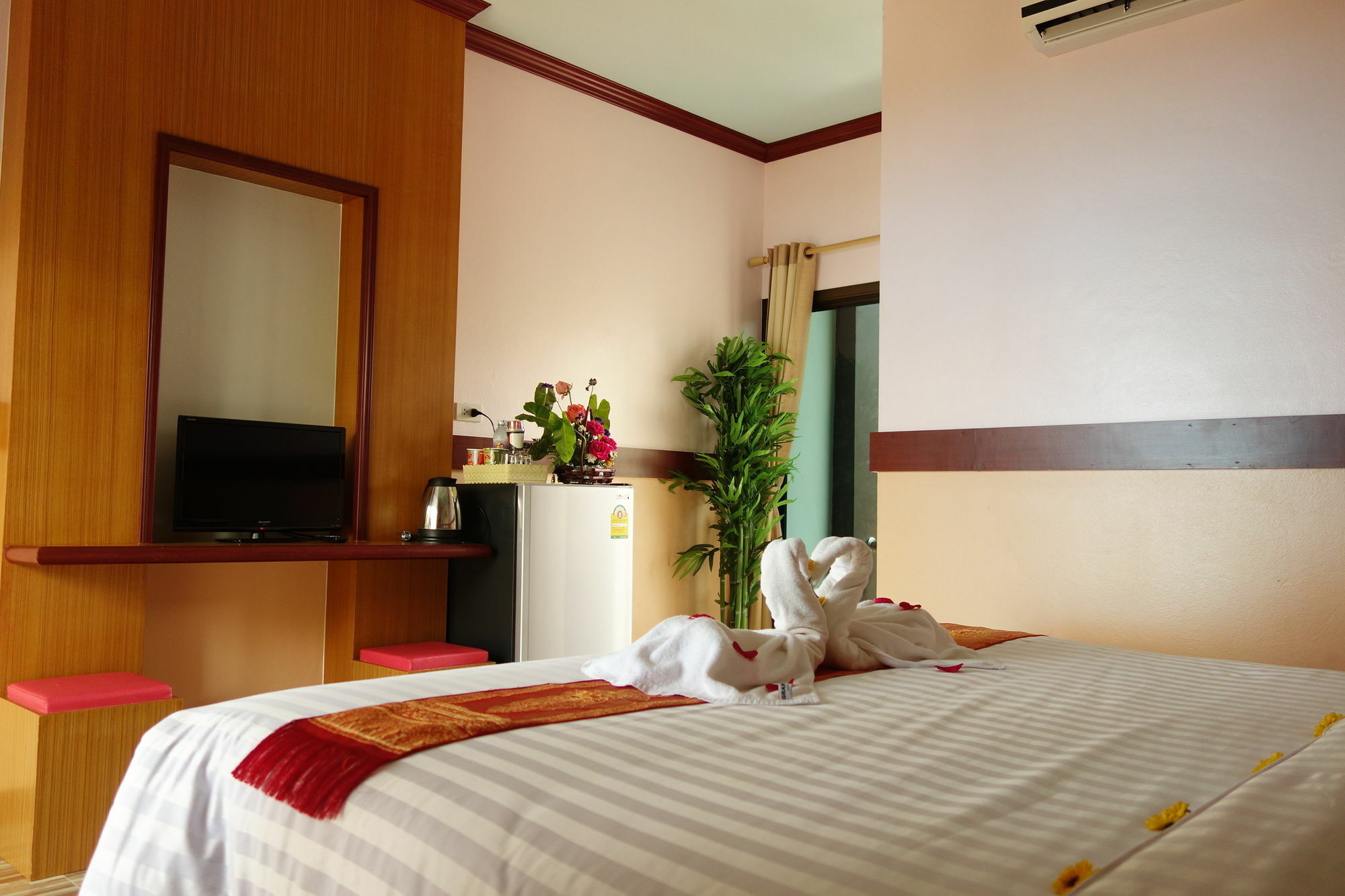 Airport Phuket Garden Resort Thalang Exterior photo