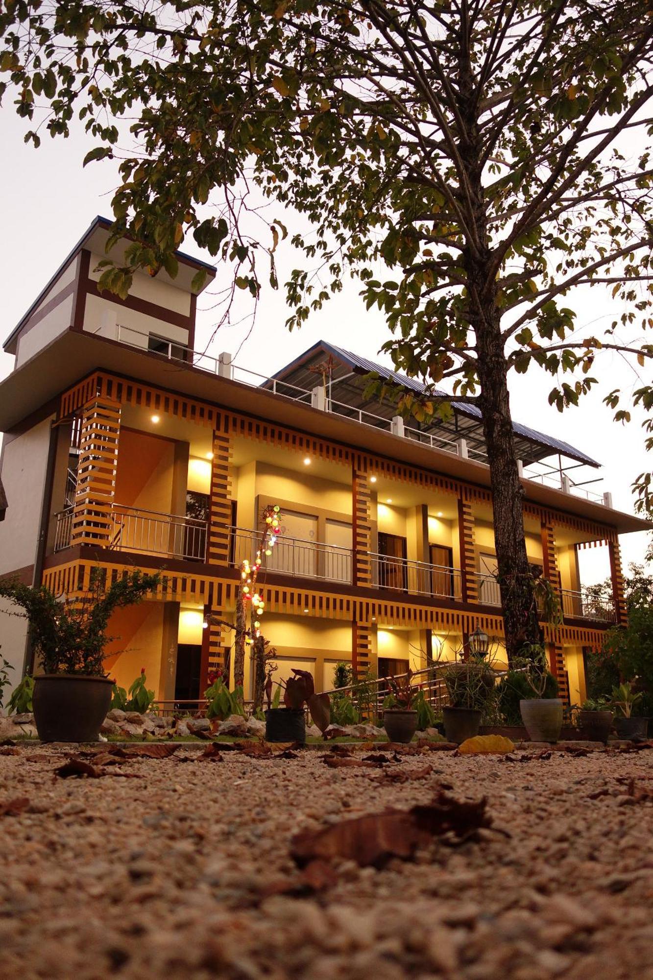 Airport Phuket Garden Resort Thalang Exterior photo